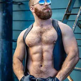 BERLIN BAR VEST