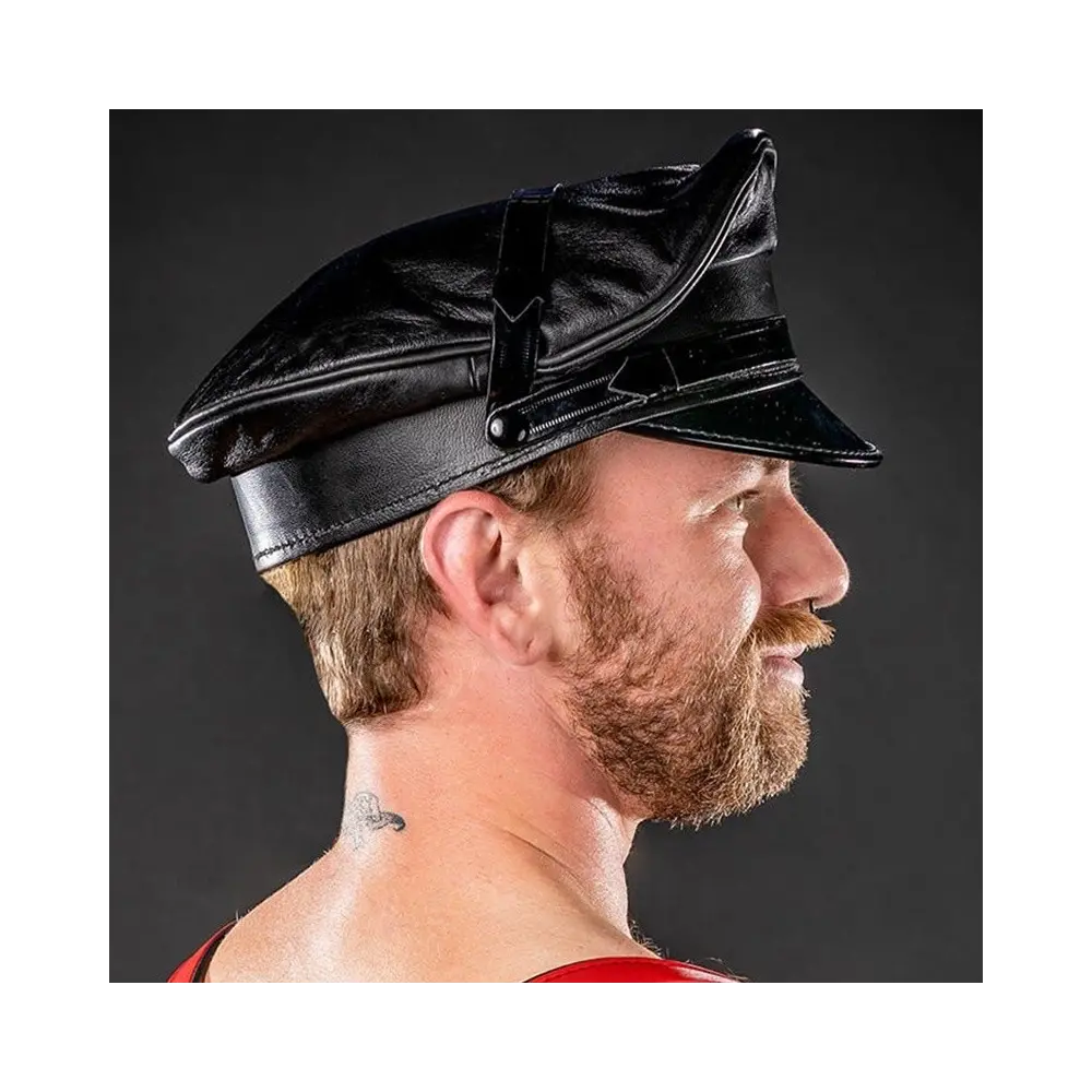 BIKER CAP WITH MATTE BRIM 1/2